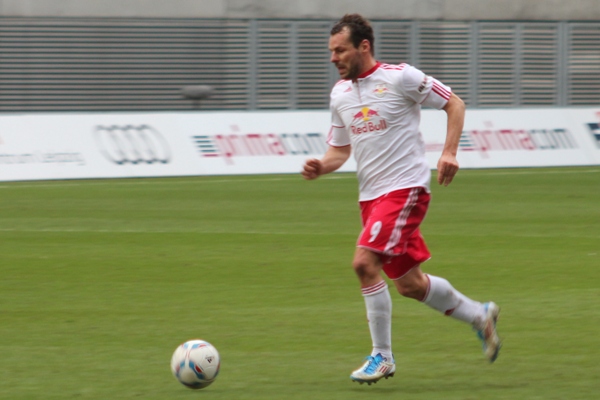 RB Leipzig will in Halle drei Punkte holen
