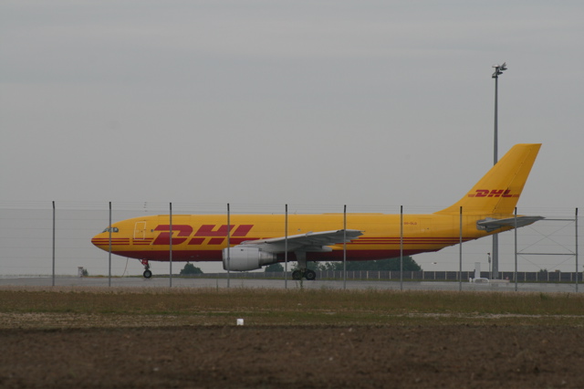 dhl_eroeffnung26_05_2008_11_14_26_8477