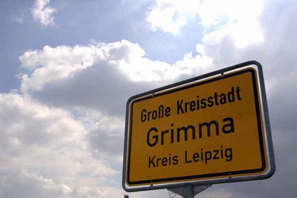 Zugereister Prinz liest in Grimma aus seinem Buch über “typisch deutsche“ Eigenschaften