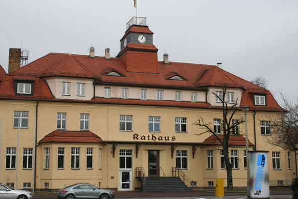 Stadtbibliothek Markkleeberg zieht in neues Domizil