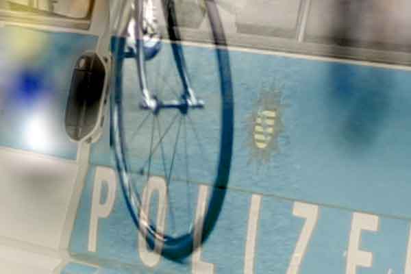 Polizei sucht Zeugen nach Verkehrsunfall in Grimma