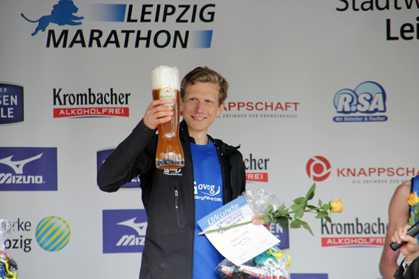 Benedikt Heil aus Friedberg gewann den 38. Stadtwerke Leipzig Marathon