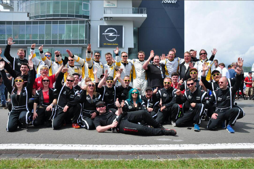 LUBNER Motorsport holt Doppelsieg beim 24h-Rennen 2016
