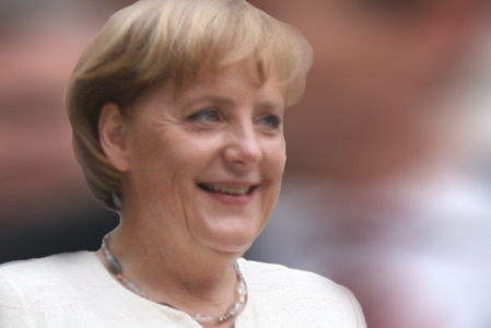 Bundeskanzlerin Angela Merkel eröffnet Ozeaneum in Stralsund